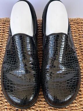 SAS Women’s Viva Croc Slip On Loafer Patent Leather Tripad‎ Technology Size 6.5M